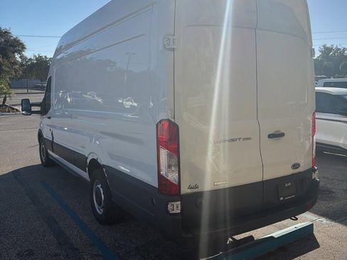 Used 2020 Ford Transit 250 148 High Roof Extended w/ Load Area Protection Package image 4