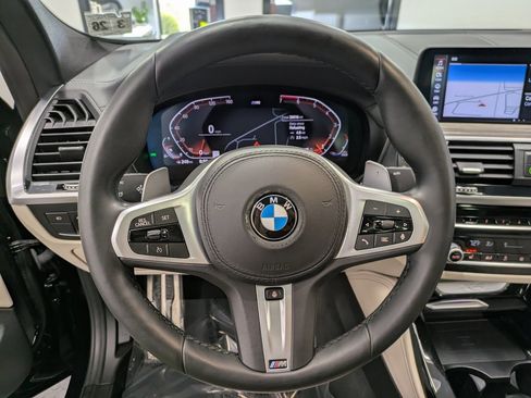 Used 2021 BMW X4 xDrive30i w/ Executive Package image 19