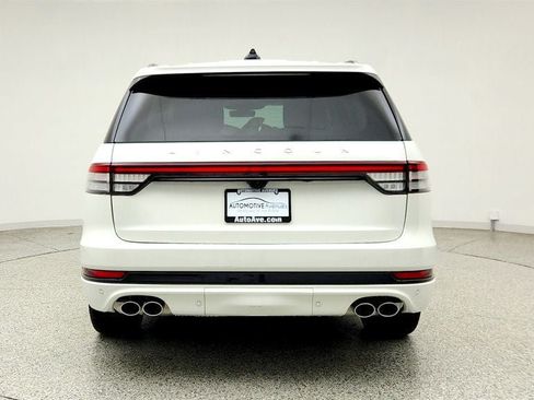Used 2025 Lincoln Aviator 2WD w/ Jet Appearance Package image 6