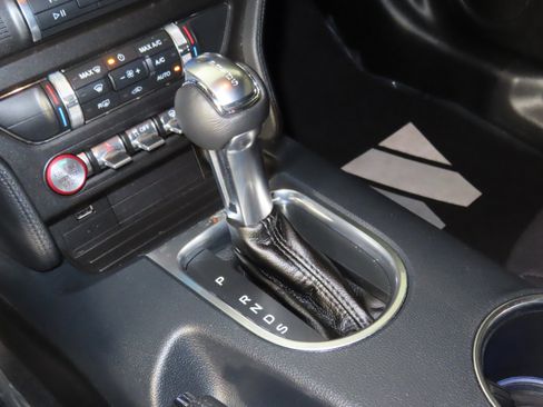 Used 2021 Ford Mustang GT w/ Equipment Group 301A image 28