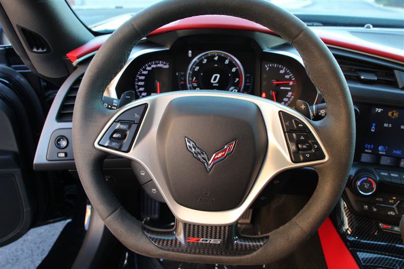 Used 2018 Chevrolet Corvette Z06 RWD image 20