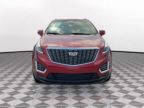 Certified 2023 Cadillac XT5 Luxury FWD image 2