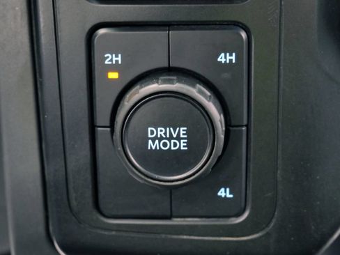 Used 2021 Ford F150 XLT AWD/4WD image 26