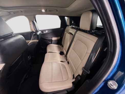 Used 2020 Ford Escape Titanium image 25