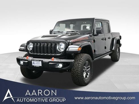 New 2025 Jeep Gladiator Mojave image 1