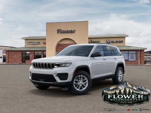 New 2025 Jeep Grand Cherokee Laredo X w/ Luxury Tech Group I AWD/4WD image 1