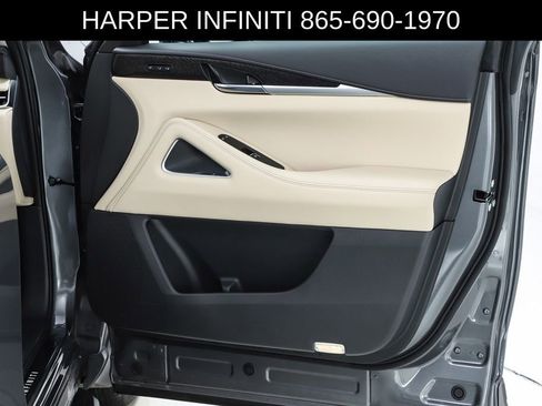 Used 2025 INFINITI QX60 Sensory w/ Vision Package AWD/4WD image 34