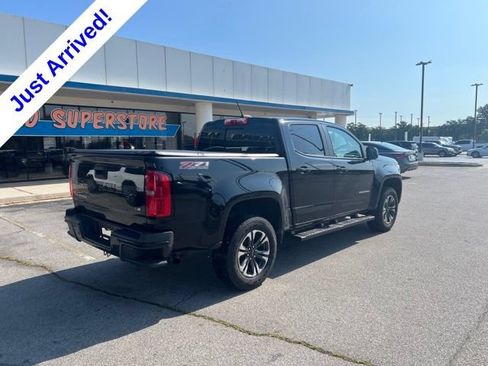 Used 2022 Chevrolet Colorado Z71 AWD/4WD image 4