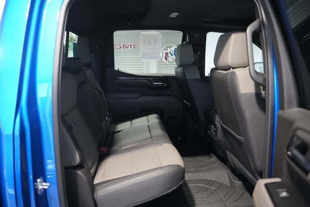 Used 2023 Chevrolet Silverado 1500 ZR2 w/ Technology Package AWD/4WD image 18