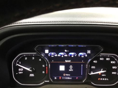 Used 2021 GMC Sierra 1500 AT4 w/ AT4 Premium Package AWD/4WD image 32