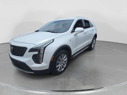 Used 2020 Cadillac XT4 Premium Luxury w/ Driver Awareness Package AWD/4WD image 4