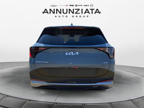New 2026 Kia Sportage S image 4