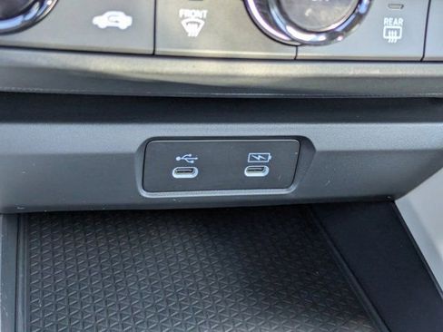 Certified 2025 Honda Accord LX image 21