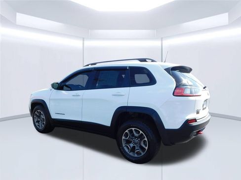 Used 2020 Jeep Cherokee Trailhawk w/ Cold Weather Group AWD/4WD image 5