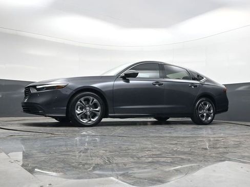 Used 2024 Honda Accord EX-L image 30