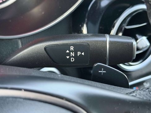 Used 2017 Mercedes-Benz GLC 300 4MATIC image 39