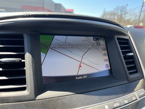 Used 2019 INFINITI QX60 Luxe w/ Essential Package image 28