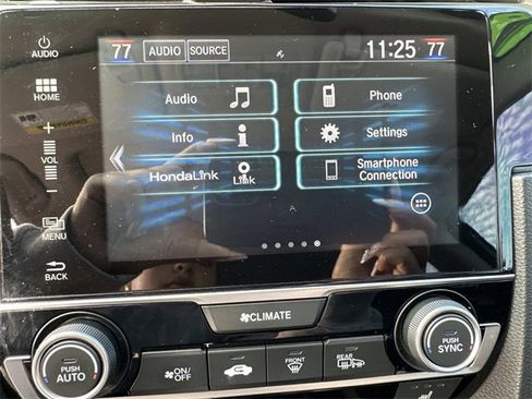 Used 2018 Honda Civic EX-L image 23