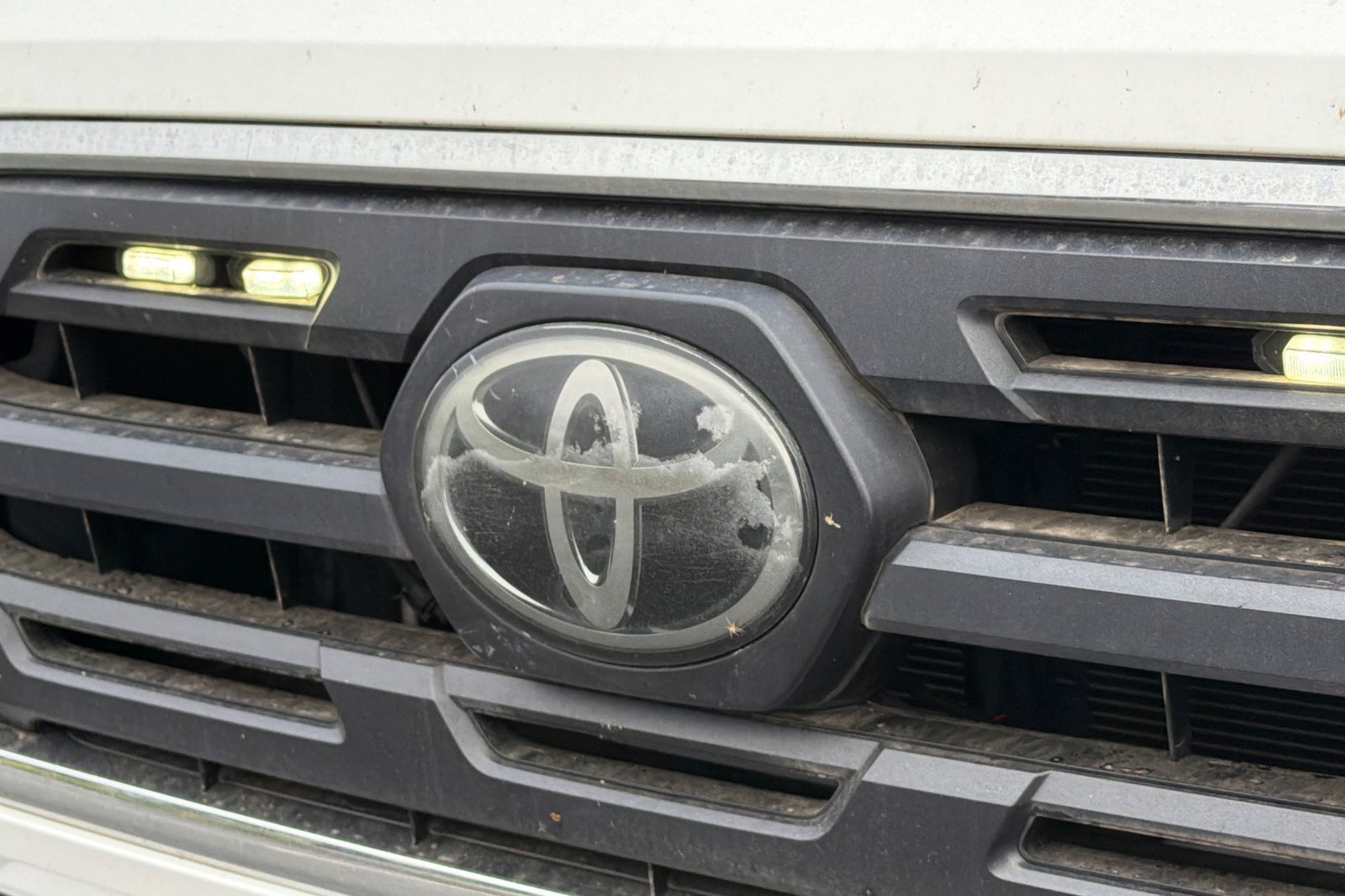 Used 2019 Toyota Tacoma SR5 RWD image 38