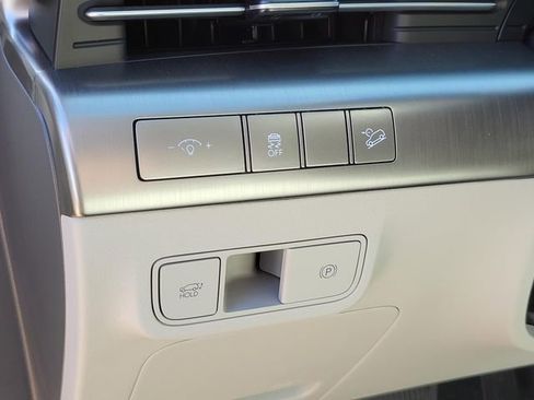 New 2026 Hyundai Kona Limited image 17