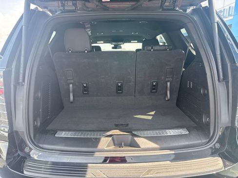 Used 2025 Chevrolet Tahoe Z71 AWD/4WD image 38