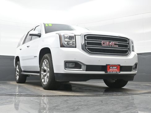 Used 2018 GMC Yukon SLE w/ SLE Value Package image 27