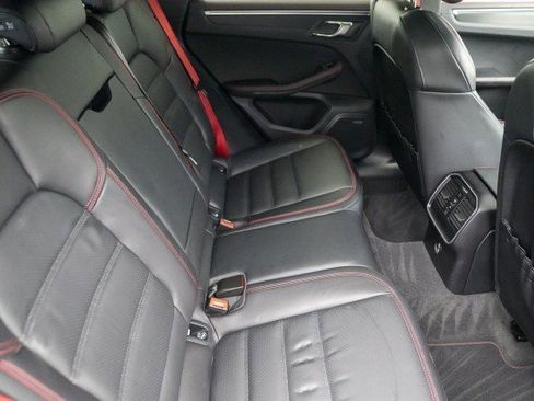 Used 2023 Porsche Macan GTS image 24