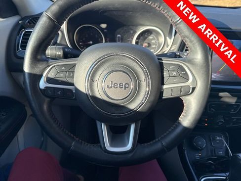 Used 2018 Jeep Compass Limited image 15