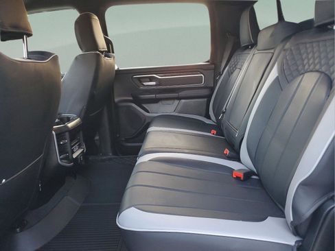 Used 2021 RAM 1500 Big Horn image 7