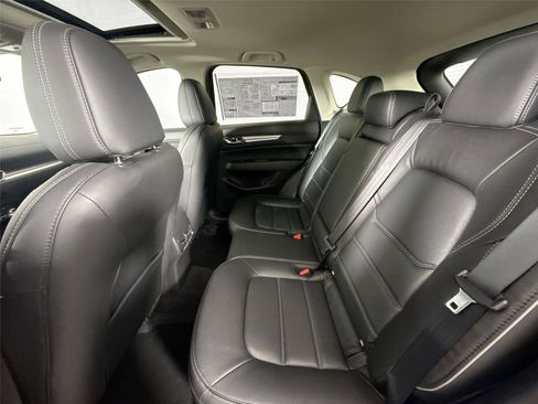 New 2025 MAZDA CX-5 AWD 2.5 S w/ Premium Plus Pkg image 34