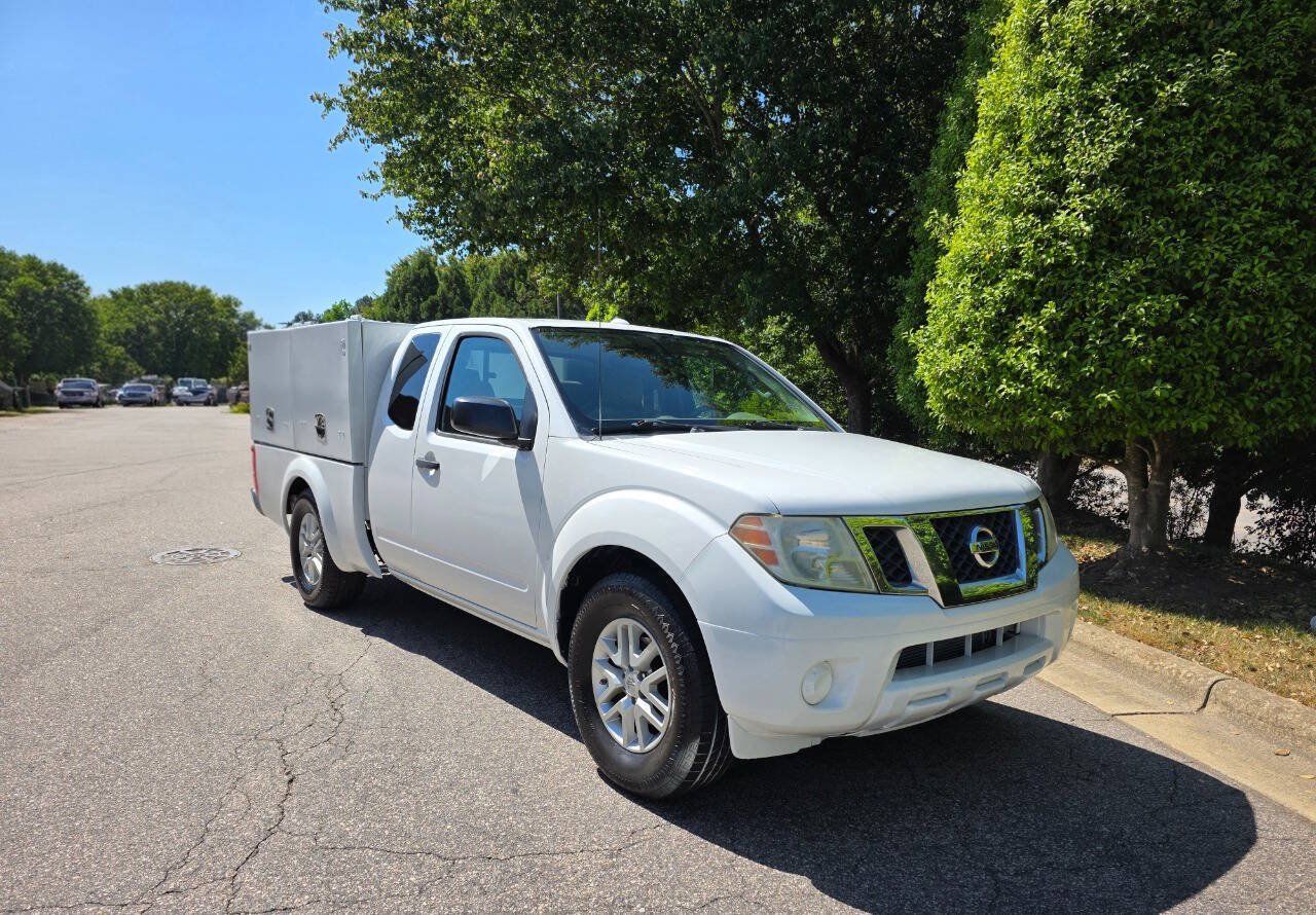 Used 2016 Nissan Frontier SV RWD image 7