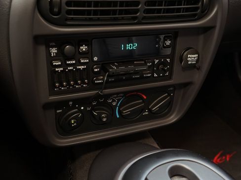 Used 1999 Plymouth Prowler image 17