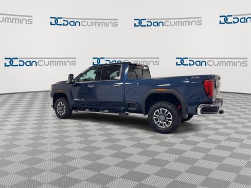 Used 2021 GMC Sierra 2500 SLT w/ SLT Premium Package image 6