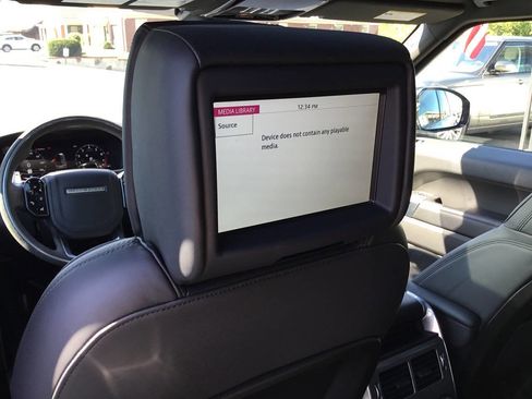 Used 2019 Land Rover Range Rover Sport HST image 22