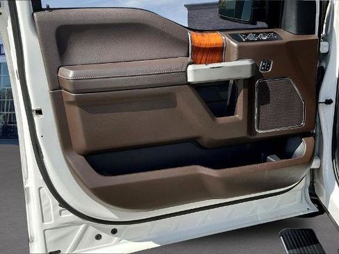 Certified 2017 Ford F150 King Ranch w/ Equipment Group 601A Luxury image 21