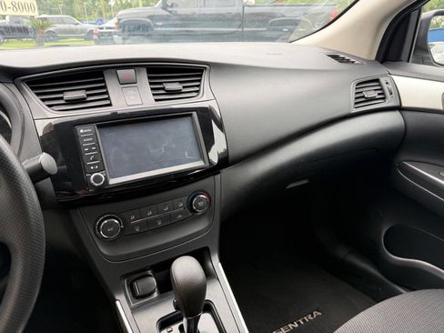 Used 2019 Nissan Sentra S FWD image 5