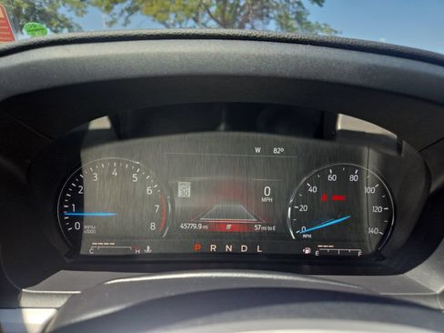 Used 2023 Ford Explorer XLT w/ Equipment Group 202A AWD/4WD image 24