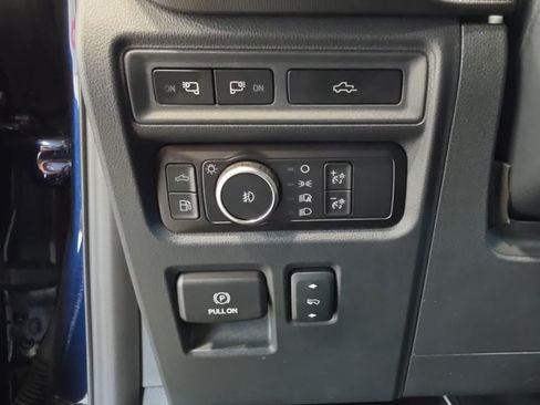 Used 2024 Ford F150 Lariat w/ Bed Utility Package AWD/4WD image 24