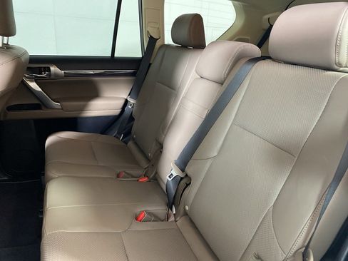 Certified 2023 Lexus GX 460 Luxury image 13