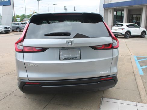 Used 2023 Honda CR-V EX-L image 5
