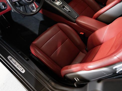 Certified 2021 Porsche 718 Boxster GTS RWD image 14