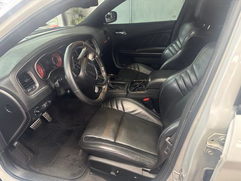 Used 2018 Dodge Charger SRT Hellcat w/ Harman/Kardon Audio Group RWD image 4