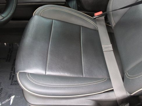 Used 2023 Chevrolet Tahoe Premier image 14