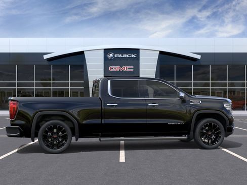 New 2026 GMC Sierra 1500 Denali w/ Denali Reserve Package AWD/4WD image 5