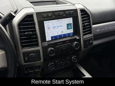 Used 2021 Ford F250 Lariat w/ Lariat Ultimate Package AWD/4WD image 20