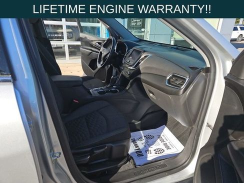 Used 2020 Chevrolet Equinox LT image 33