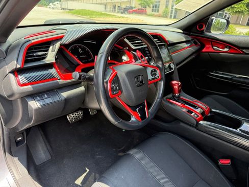 Used 2019 Honda Civic Sport image 22