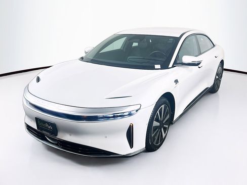 Used 2023 Lucid Air Pure AWD/4WD image 3