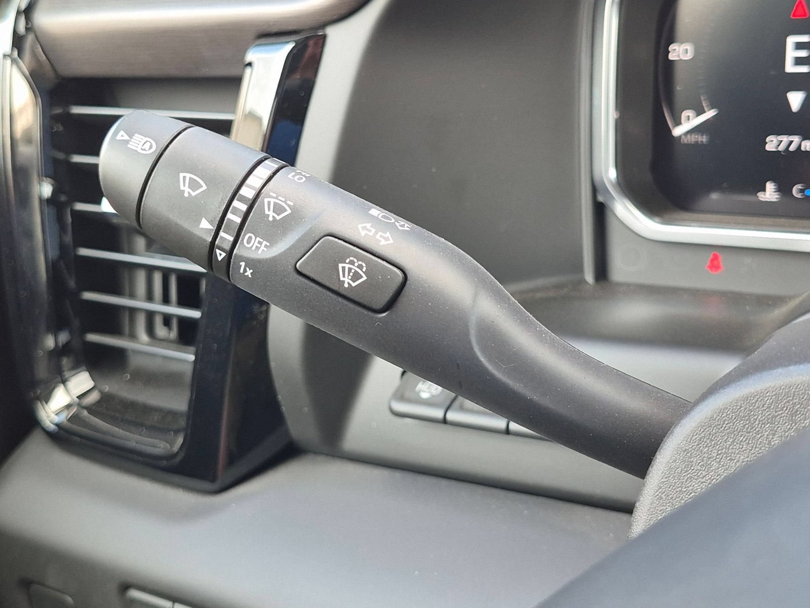 New 2026 GMC Sierra 1500 AT4 w/ AT4 Premium Package AWD/4WD image 14