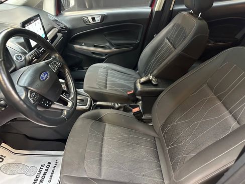 Used 2019 Ford EcoSport SE w/ SE Convenience Package image 16